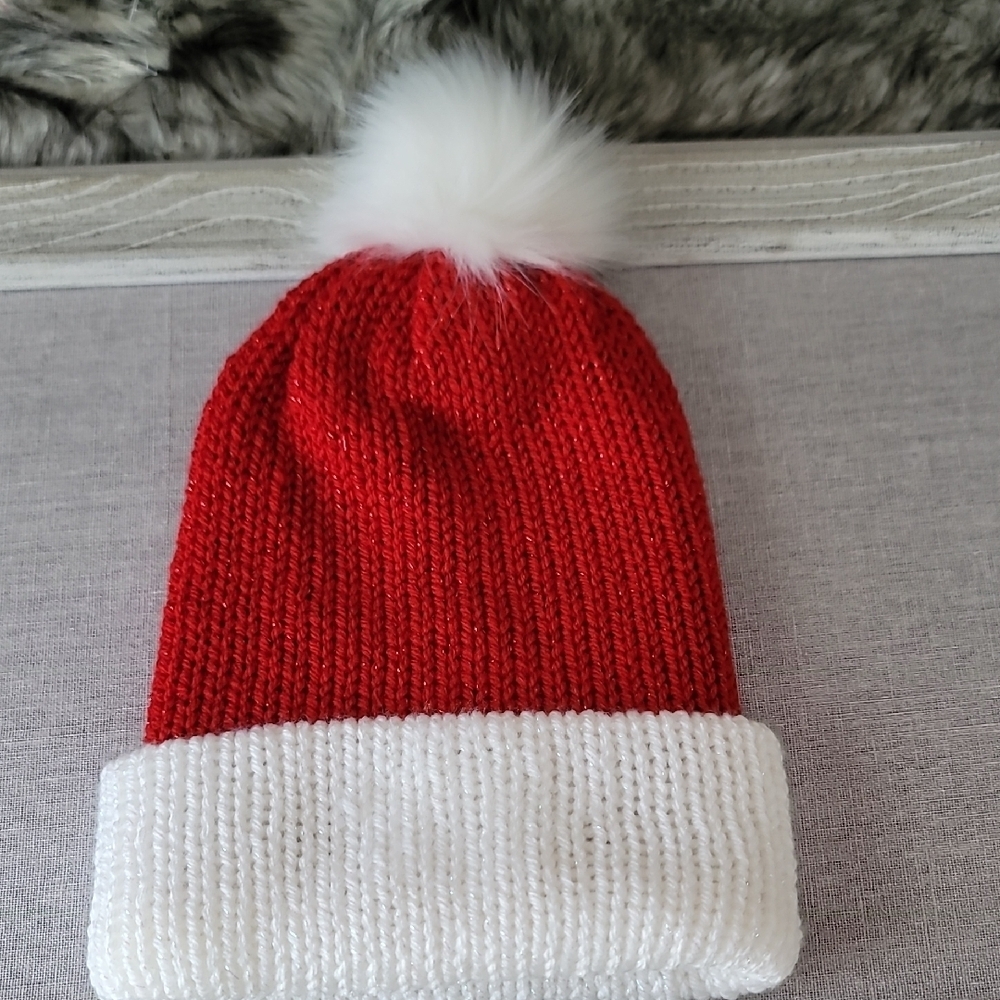 Red and White Kids Pom Pom Beanie